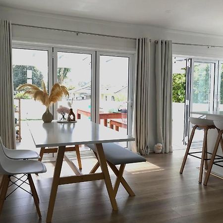 Bright & Comfy Stay In Newly Renovated Home With Parking Auckland Eksteriør bilde