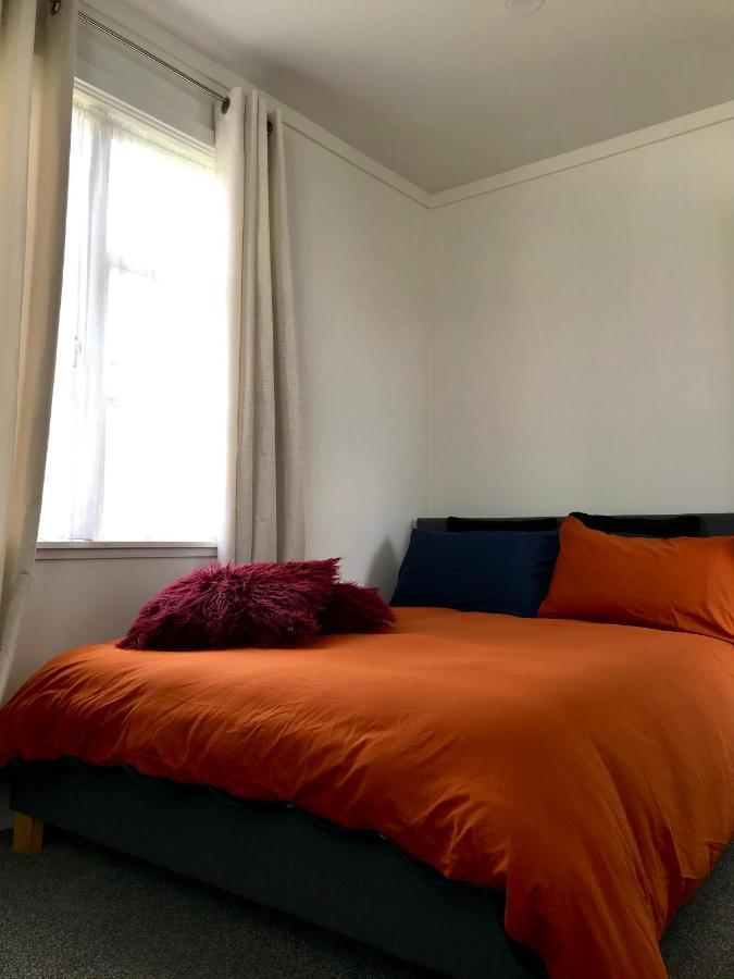 Bright & Comfy Stay In Newly Renovated Home With Parking Auckland Eksteriør bilde