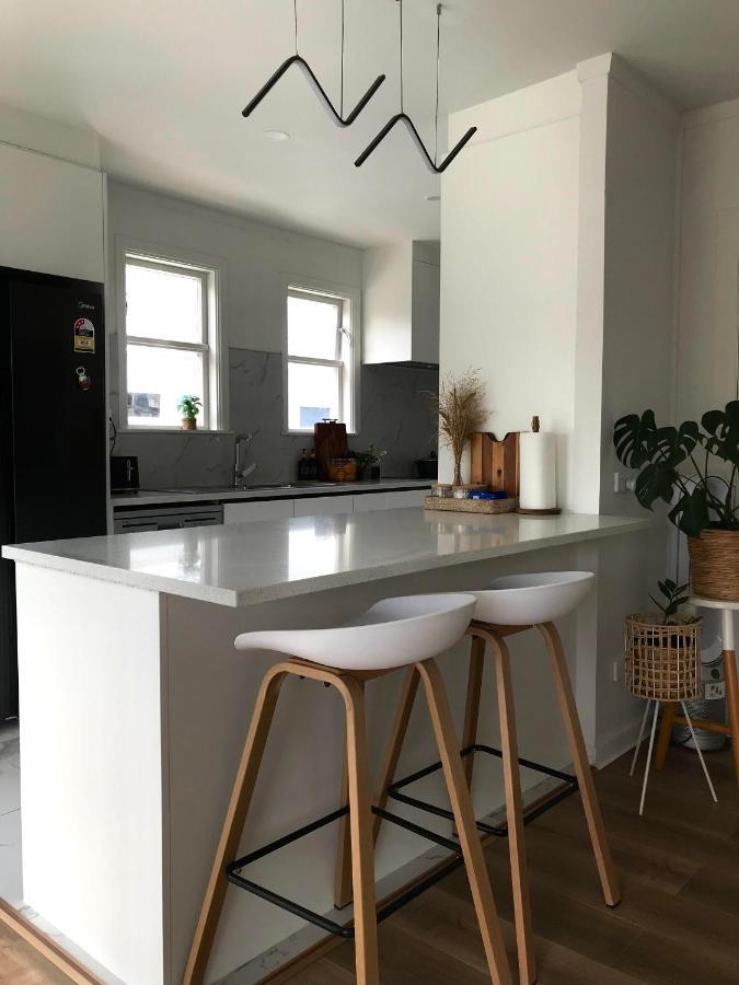 Bright & Comfy Stay In Newly Renovated Home With Parking Auckland Eksteriør bilde