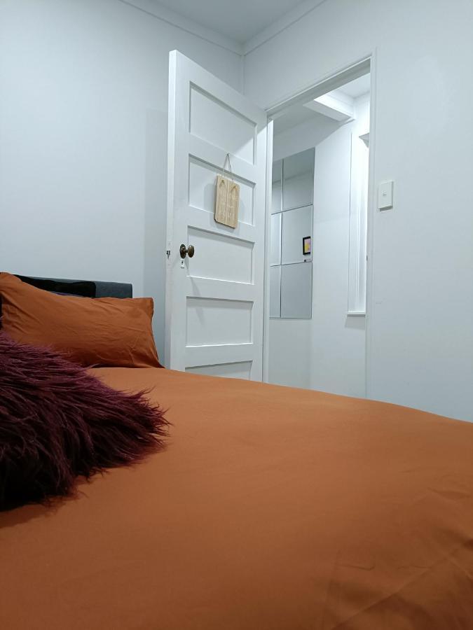 Bright & Comfy Stay In Newly Renovated Home With Parking Auckland Eksteriør bilde